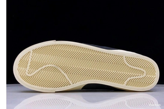 Nike O-W Mid AA3832-100 Blazer  1209